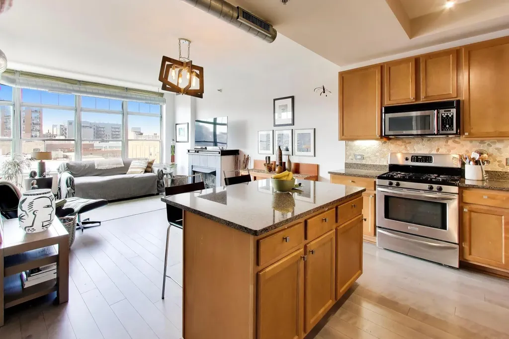 1200 West Monroe Street Chicago IL 60607