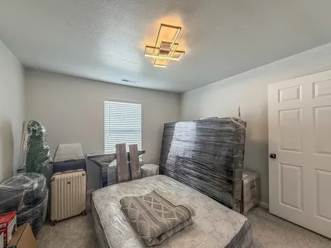 615 Corey Lane Champaign IL 61822