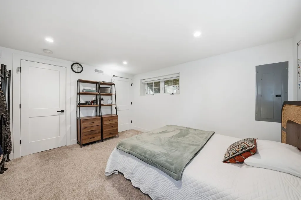 407 South West Avenue Elmhurst IL 60126
