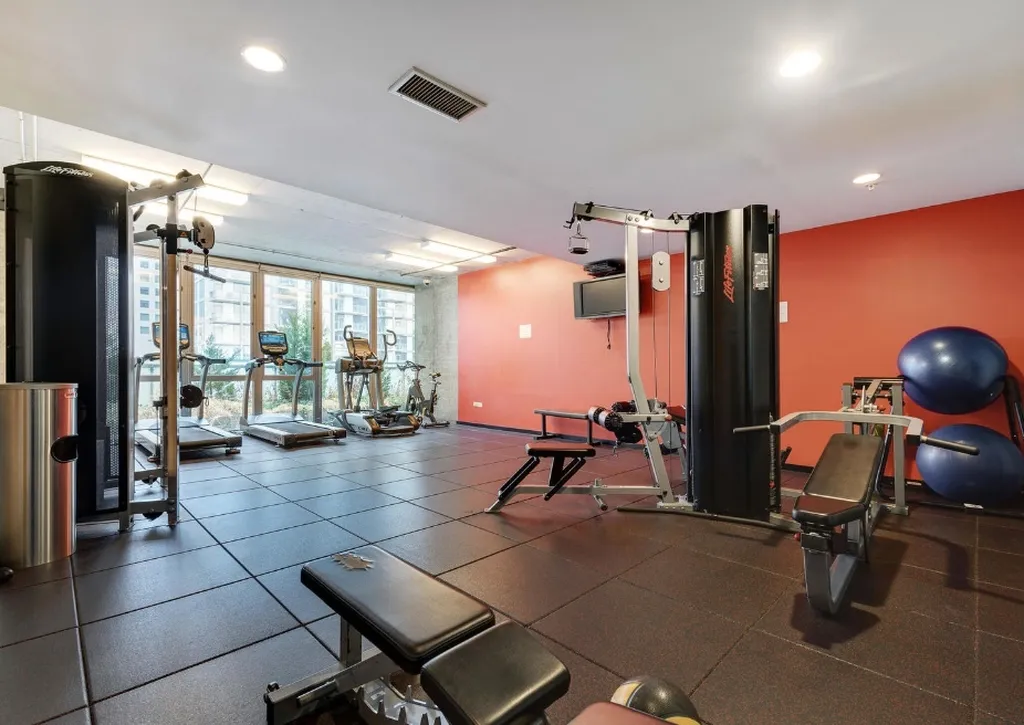 659 West Randolph Street Chicago IL 60661