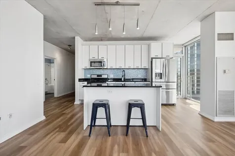 659 West Randolph Street Chicago IL 60661