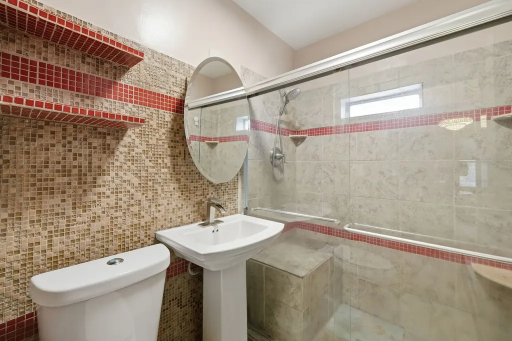 9939 South California Avenue Chicago IL 60655