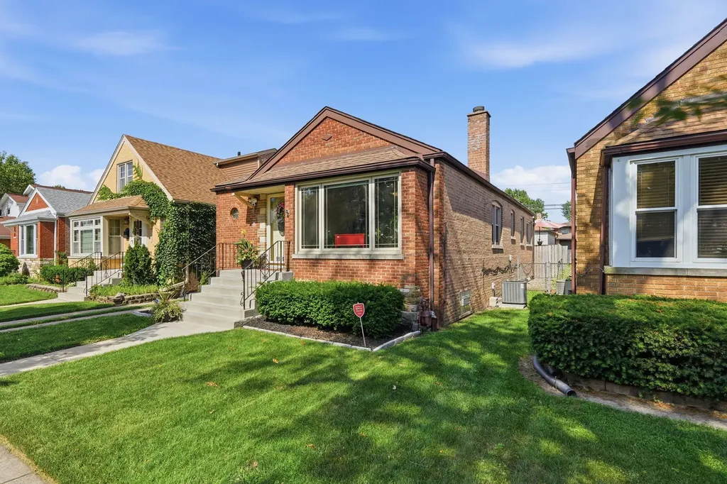 9939 South California Avenue Chicago IL 60655