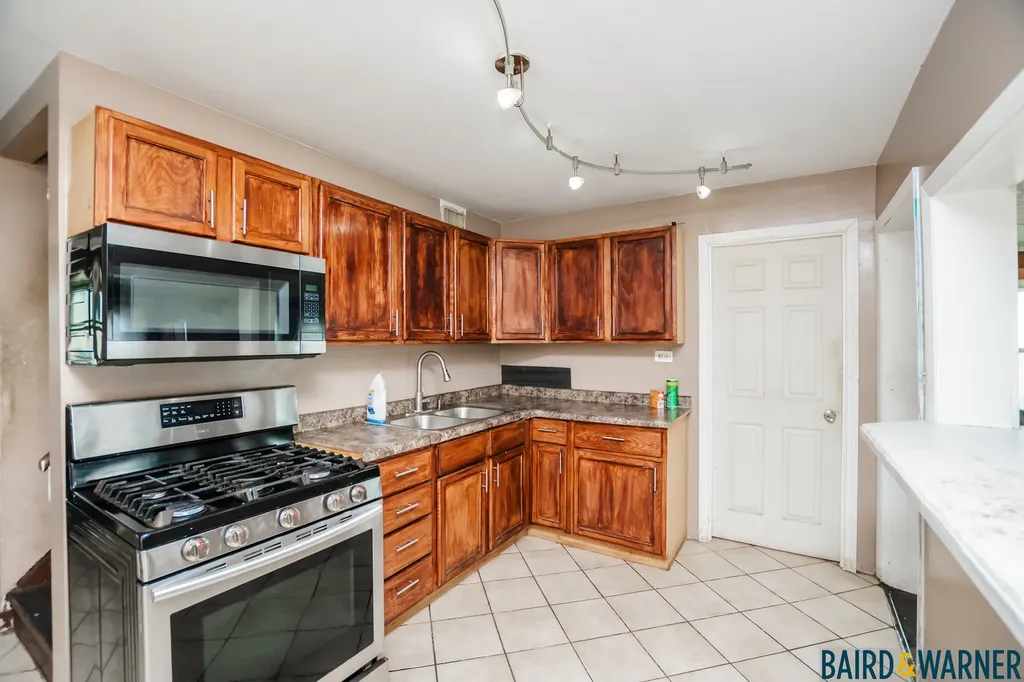 4911 South Kildare Avenue Chicago IL 60632