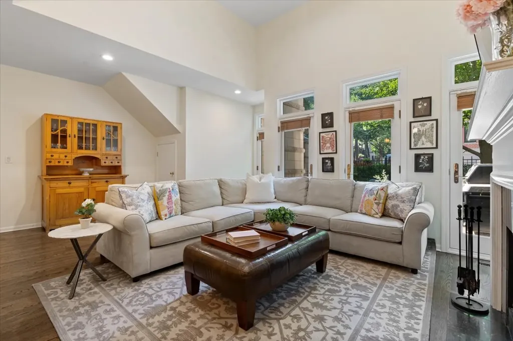 430 West Armitage Avenue Chicago IL 60614