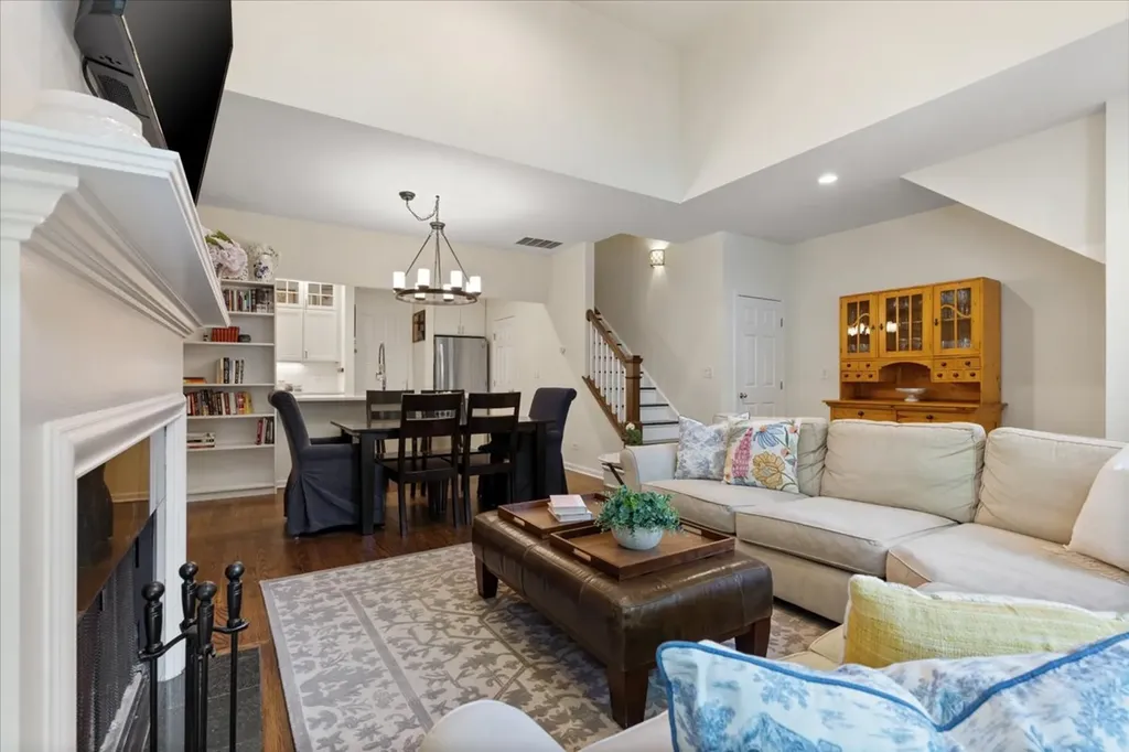 430 West Armitage Avenue Chicago IL 60614