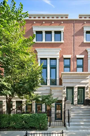 430 West Armitage Avenue Chicago IL 60614