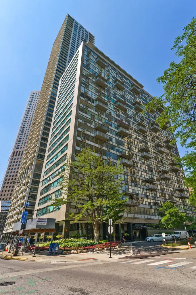1000 North Lake Shore Drive Chicago IL 60611