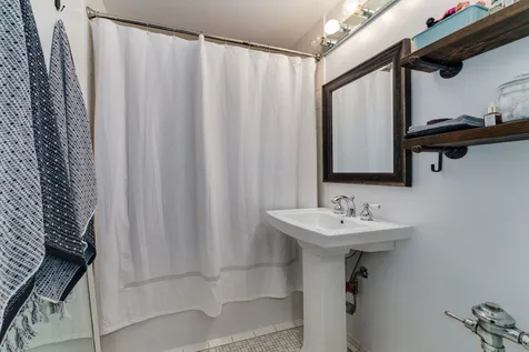 1000 North Lake Shore Drive Chicago IL 60611