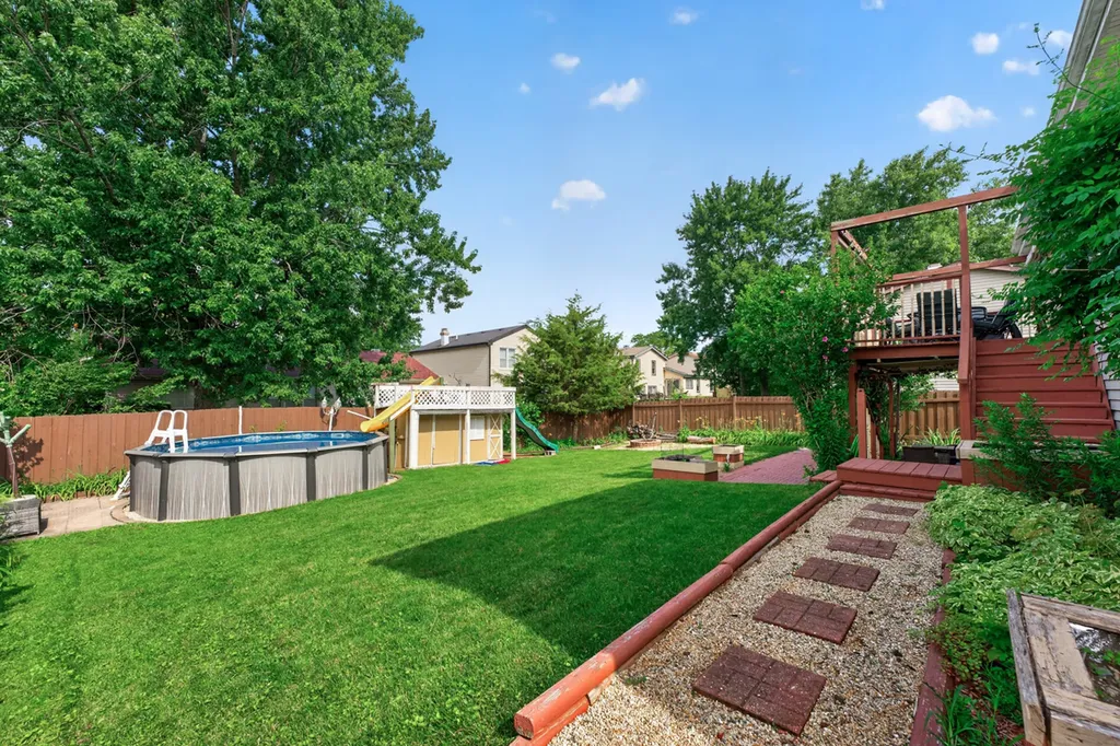 237 Windsor Drive Bolingbrook IL 60440