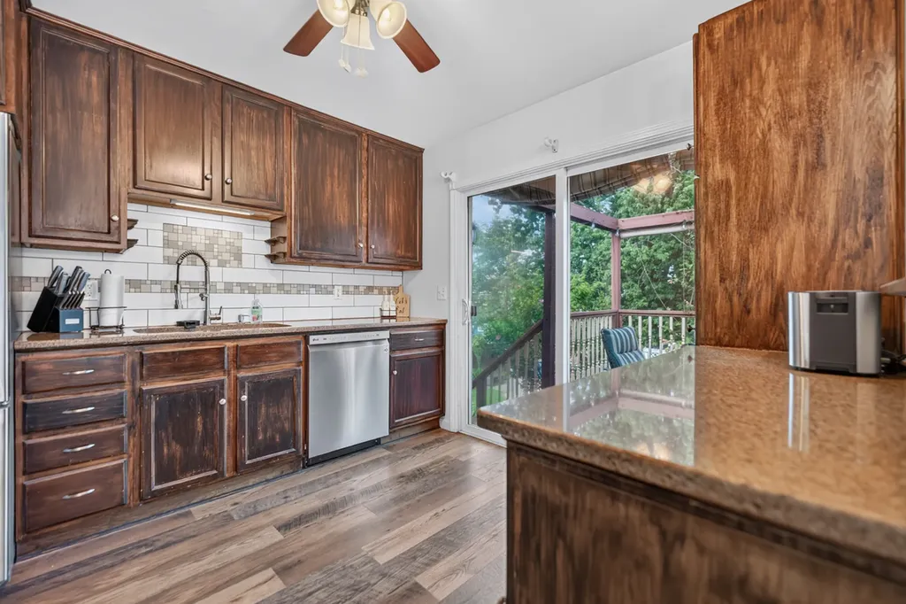 237 Windsor Drive Bolingbrook IL 60440