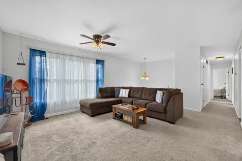 237 Windsor Drive Bolingbrook IL 60440