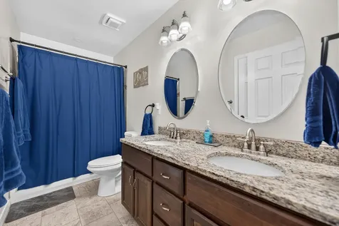 237 Windsor Drive Bolingbrook IL 60440