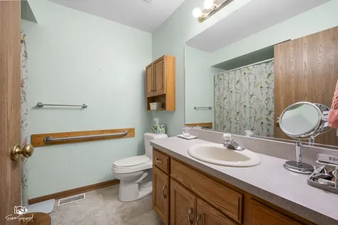2633 Eagle Drive Joliet IL 60436