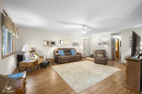 2633 Eagle Drive Joliet IL 60436