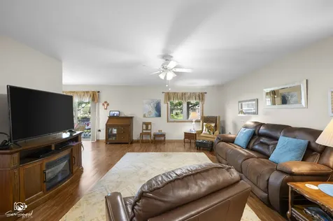 2633 Eagle Drive Joliet IL 60436