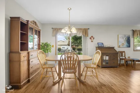 2633 Eagle Drive Joliet IL 60436