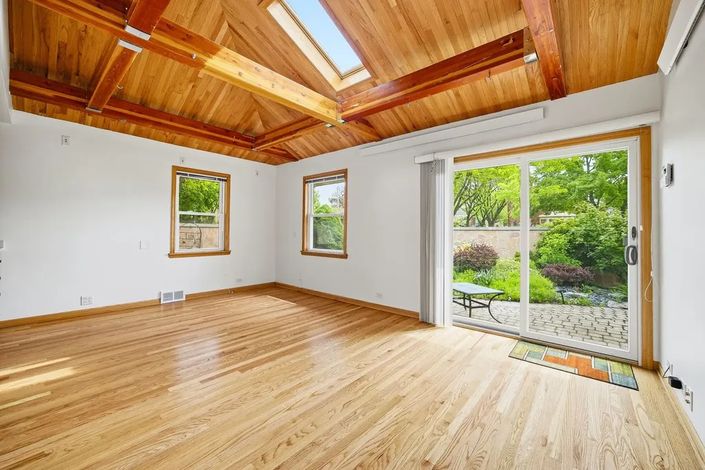 1758 North Natoma Avenue Chicago IL 60707