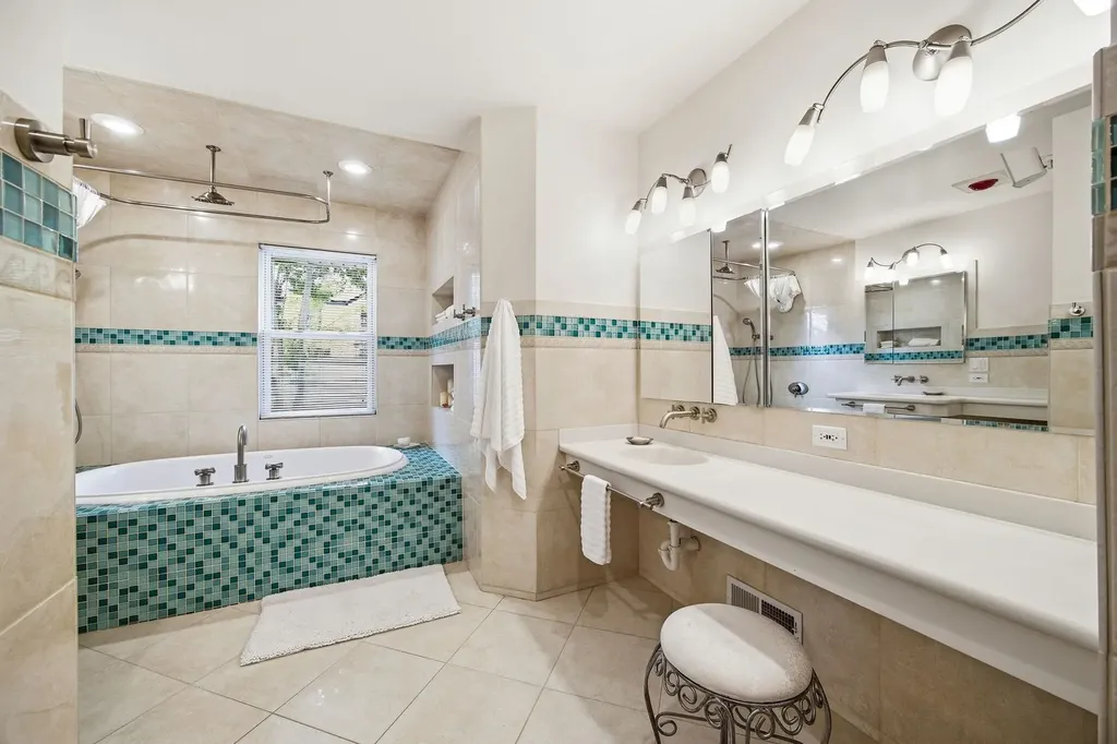 1758 North Natoma Avenue Chicago IL 60707