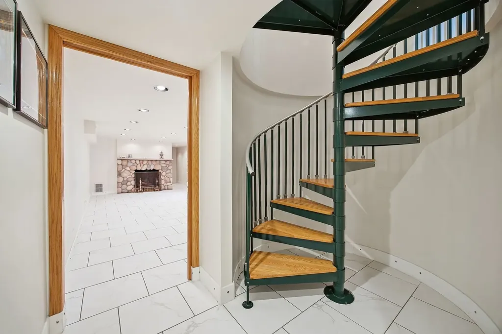 1758 North Natoma Avenue Chicago IL 60707