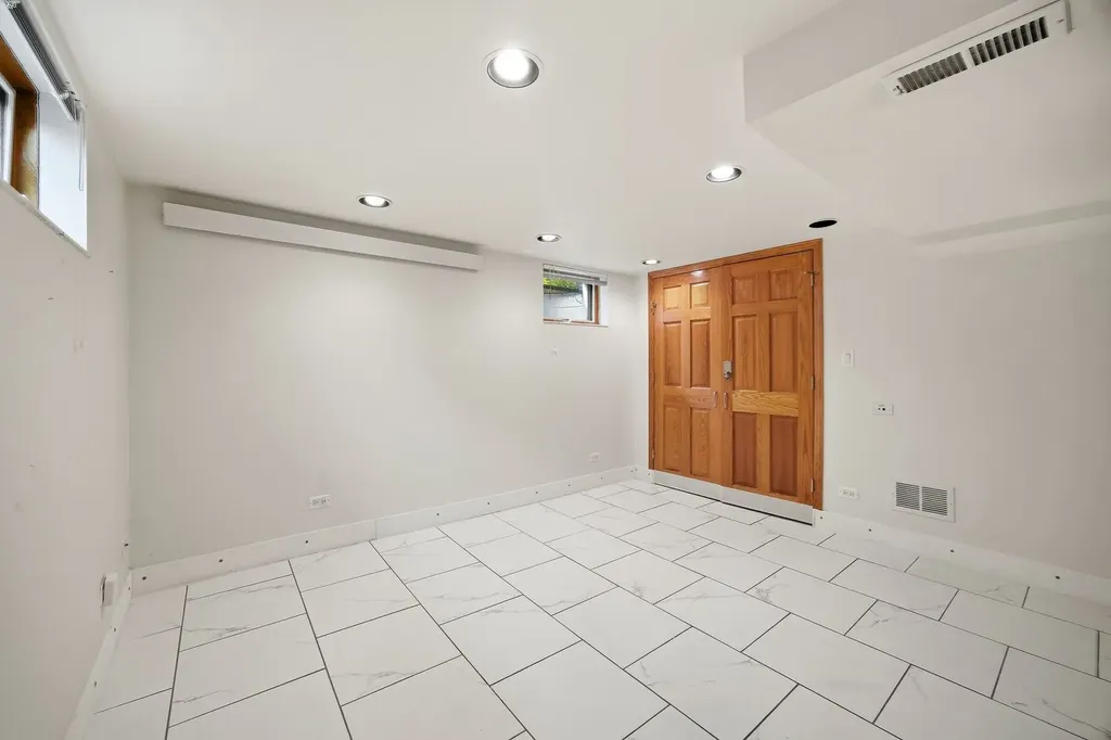 1758 North Natoma Avenue Chicago IL 60707