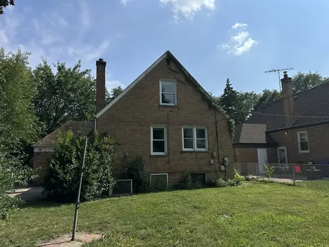 1717 Mannheim Road Des Plaines IL 60018