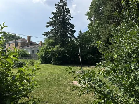 1717 Mannheim Road Des Plaines IL 60018