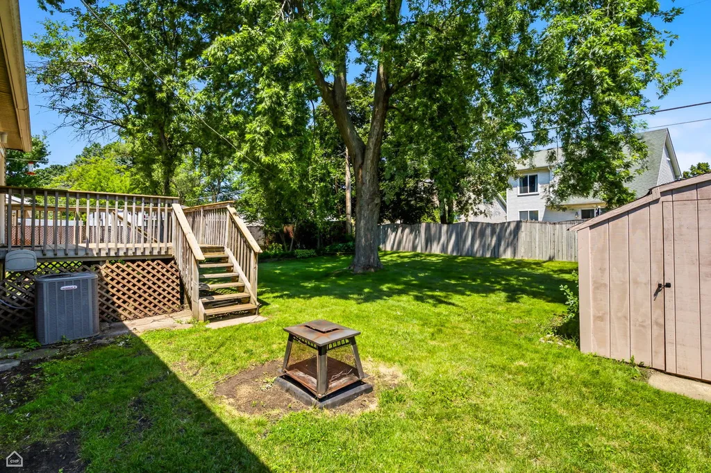 256 Mark Avenue Glendale Heights IL 60139