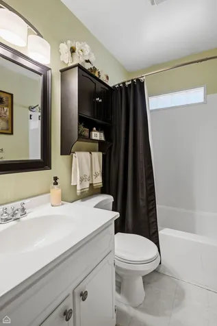 256 Mark Avenue Glendale Heights IL 60139