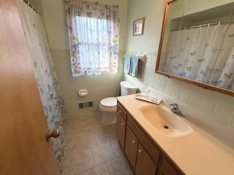 7078 North Franks Avenue Niles IL 60714
