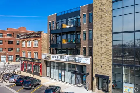 4555 North Ravenswood Avenue Chicago IL 60640