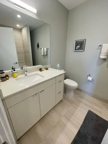 4555 North Ravenswood Avenue Chicago IL 60640