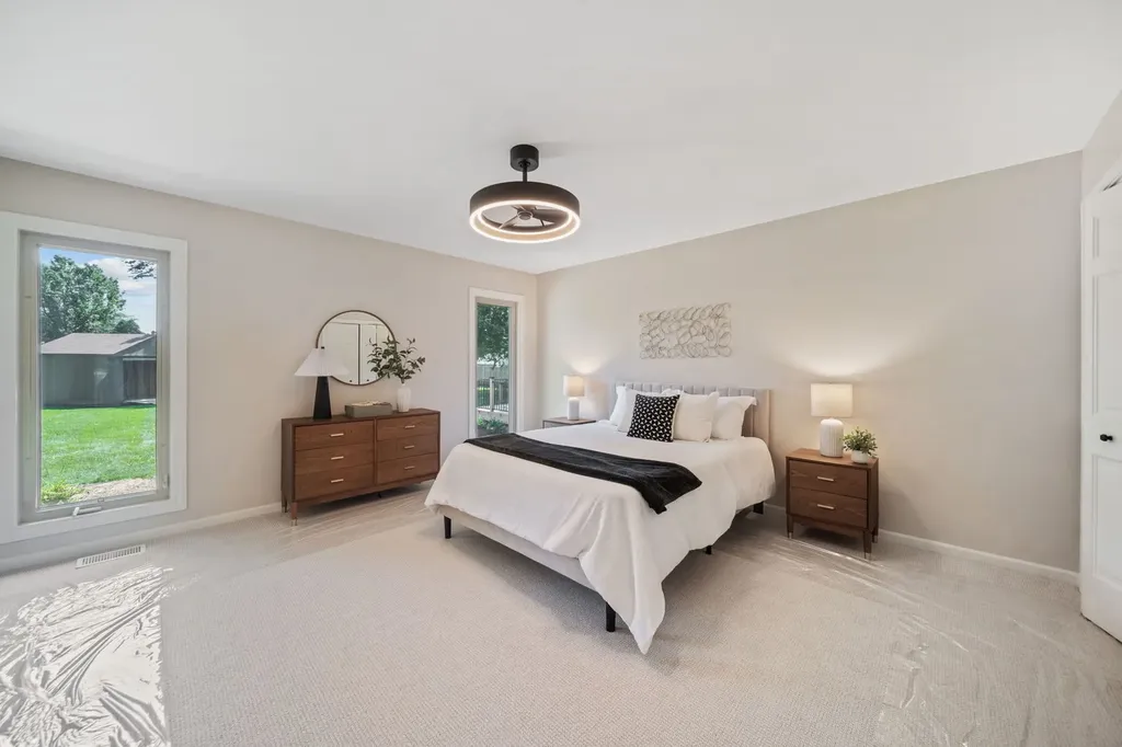 11S475 Walter Lane Naperville IL 60564
