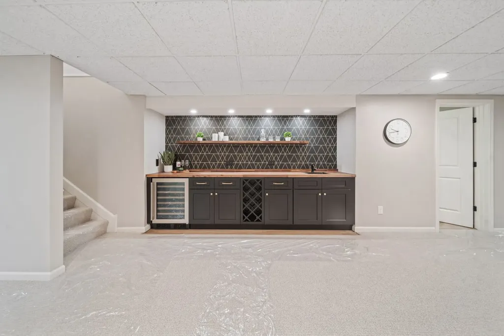 11S475 Walter Lane Naperville IL 60564