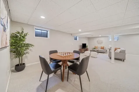11S475 Walter Lane Naperville IL 60564