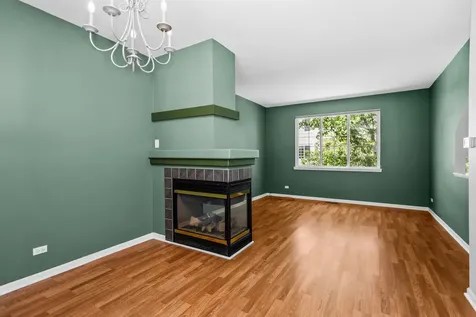 698 South Rosehall Lane Round Lake IL 60073