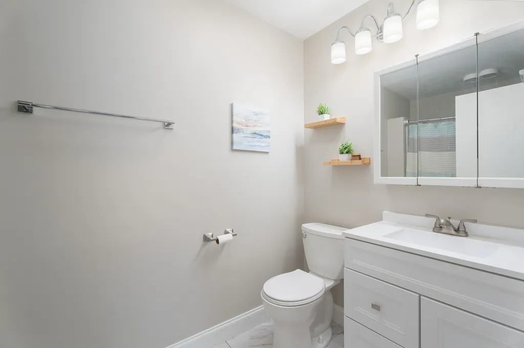 2s761 Grove Lane Warrenville IL 60555