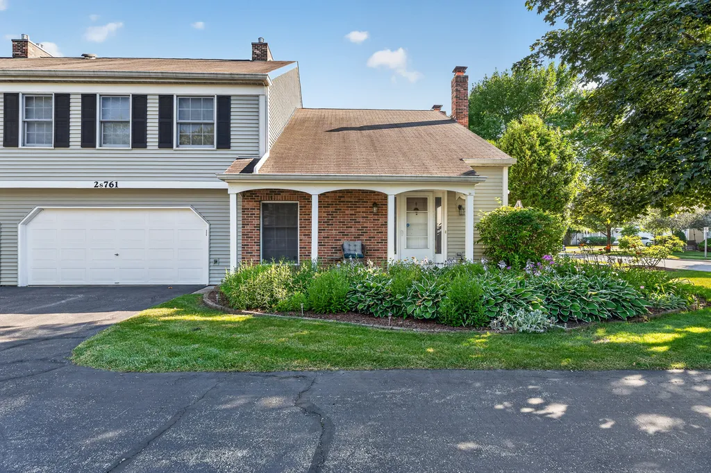 2s761 Grove Lane Warrenville IL 60555