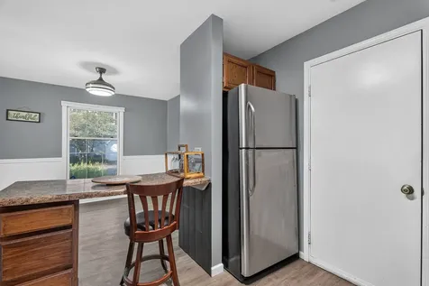 2s761 Grove Lane Warrenville IL 60555