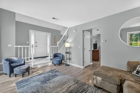 2s761 Grove Lane Warrenville IL 60555