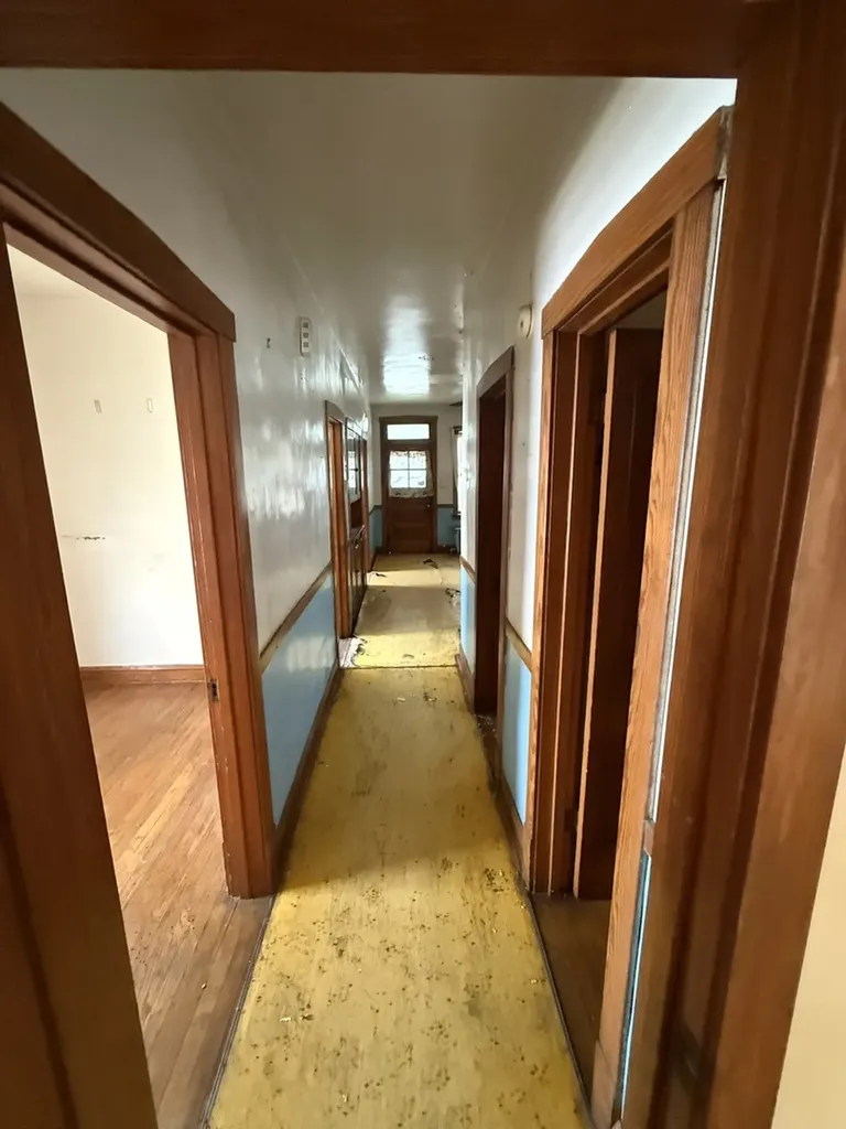 4027 South Maplewood Avenue Chicago IL 60632