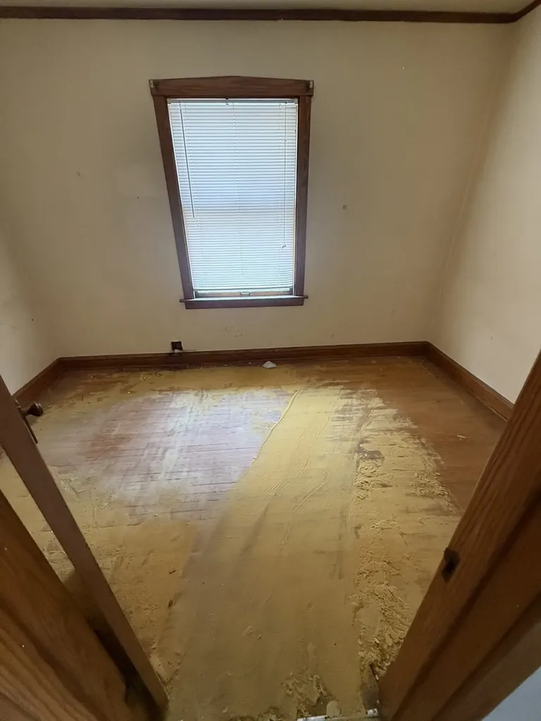 4027 South Maplewood Avenue Chicago IL 60632