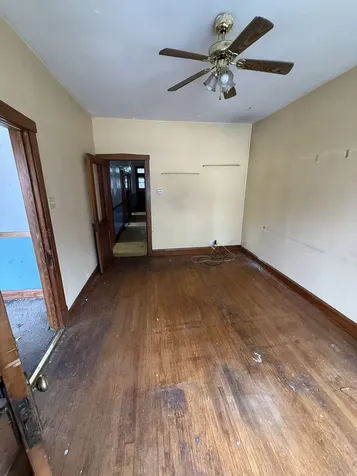 4027 South Maplewood Avenue Chicago IL 60632
