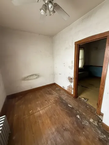 4027 South Maplewood Avenue Chicago IL 60632
