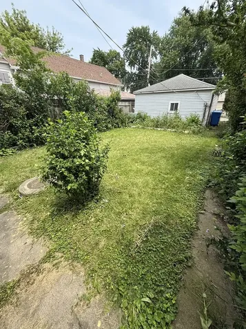 4027 South Maplewood Avenue Chicago IL 60632