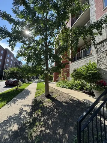 1670 Mill Street Des Plaines IL 60016