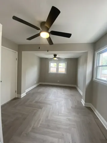 6114 West Leland Avenue Chicago IL 60630