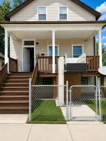 2848 East 79th Street Chicago IL 60649
