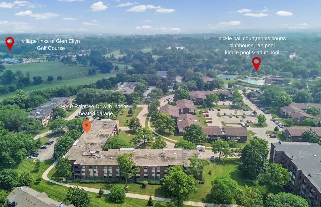 440 Raintree Court Glen Ellyn IL 60137