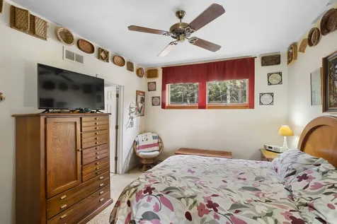 642 Wellington Avenue Elgin IL 60120